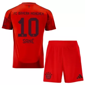 FC Bayern München Leroy Sané 10 Heimtrikot 24/25 für Kinder FC Bayern München Leroy Sané 10 Heimtrikot 24/25 für Kinder