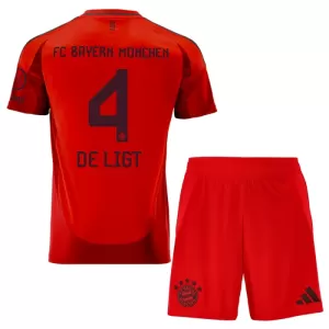 FC Bayern München Matthijs de Ligt 4 Heimtrikot 24/25 für Kinder FC Bayern München Matthijs de Ligt 4 Heimtrikot 24/25 für Kinder