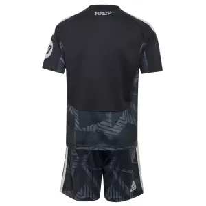 Real Madrid Torwart Heimtrikot 26/27 für Kinder