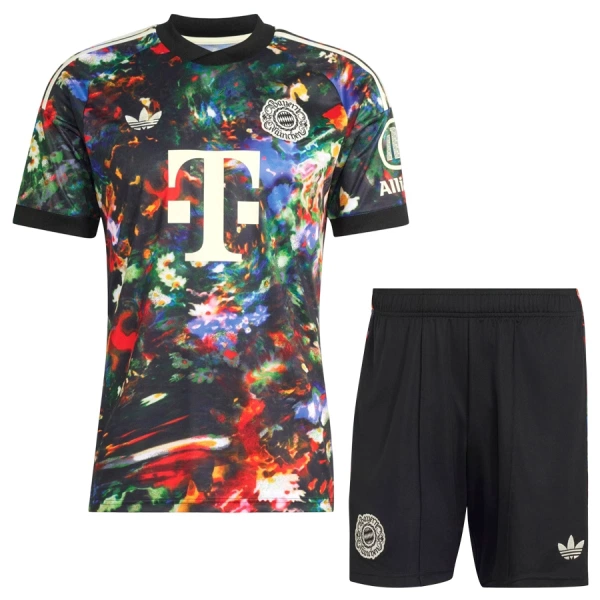 FC Bayern München Oktoberfest Trikot 26/27 für Kinder FC Bayern München Oktoberfest Trikot 26/27 für Kinder
