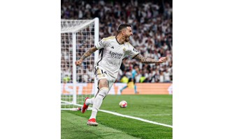 Real Madrid, gib niemals auf, die Legende der Umkehr unter dem weißen Trikot Real Madrid, gib niemals auf, die Legende der Umkehr unter dem weißen Trikot