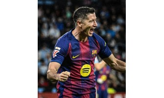 Der 37-jährige Lewandowski feiert sein Comeback mit einem Hattrick; die Legende lebt weiter, doch die Zukunft ist ungewiss.