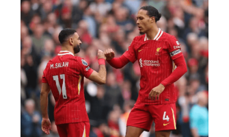 Liverpool verlängert Verträge mit Salah und Van Dijk Liverpool verlängert Verträge mit Salah und Van Dijk