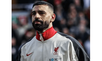 Salah will zu Barcelona, aber sein hohes Gehalt und die Aufstellung werden zum Problem Salah will zu Barcelona, aber sein hohes Gehalt und die Aufstellung werden zum Problem