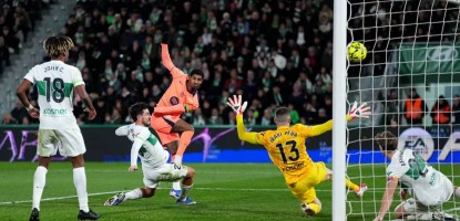 Rot und Blau gegen Reinweiß: Das Duell der Trikots und Throne zwischen den beiden Giganten der La Liga