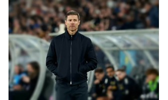 Von Bayer Leverkusen ins Bernabéu: Alonso schreibt die Meisterschaftsgeschichte an der Stamford Bridge neu.
